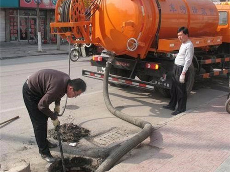 东方清掏化粪池，健康生活从这里开始